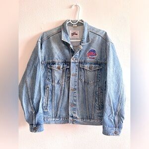 Vintage 90s plant Hollywood denim jacket in size medium